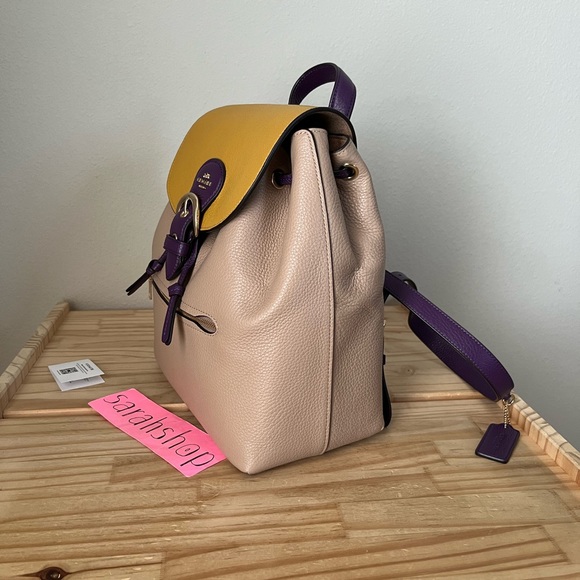 ✅Coach backpack - Picture 3 of 13